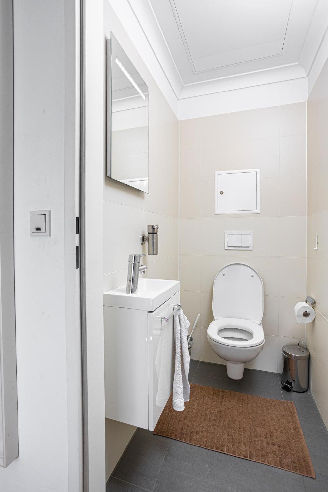Hauptbahnhof Apartment *